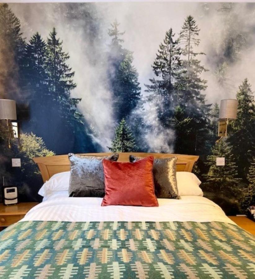 The Waterloo Hotel Betws-y-Coed Bagian luar foto
