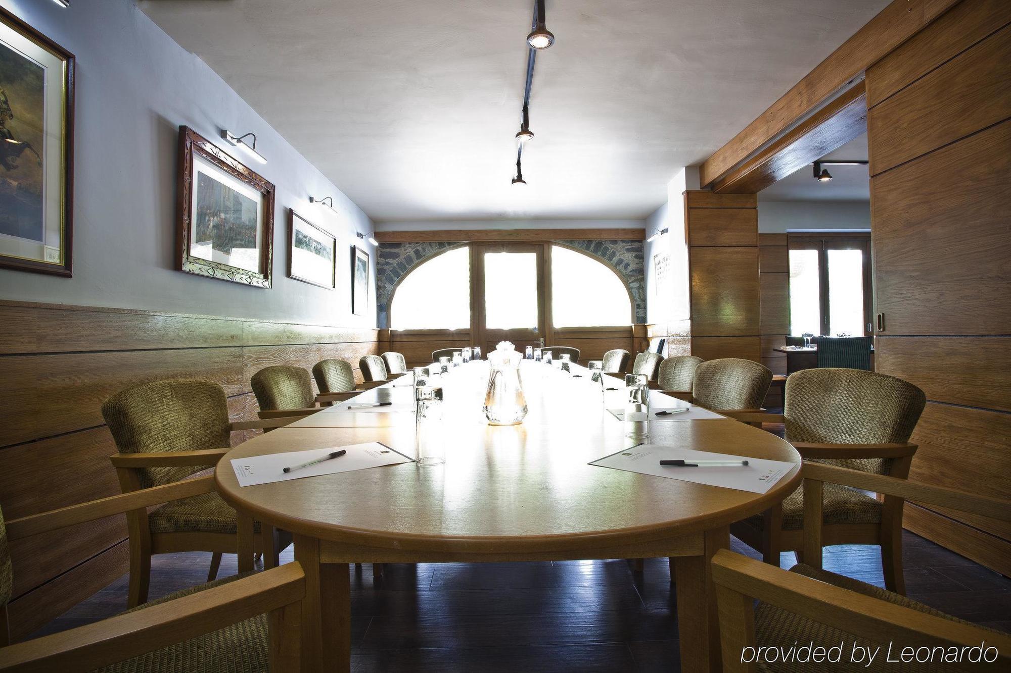 The Waterloo Hotel Betws-y-Coed Bisnis foto
