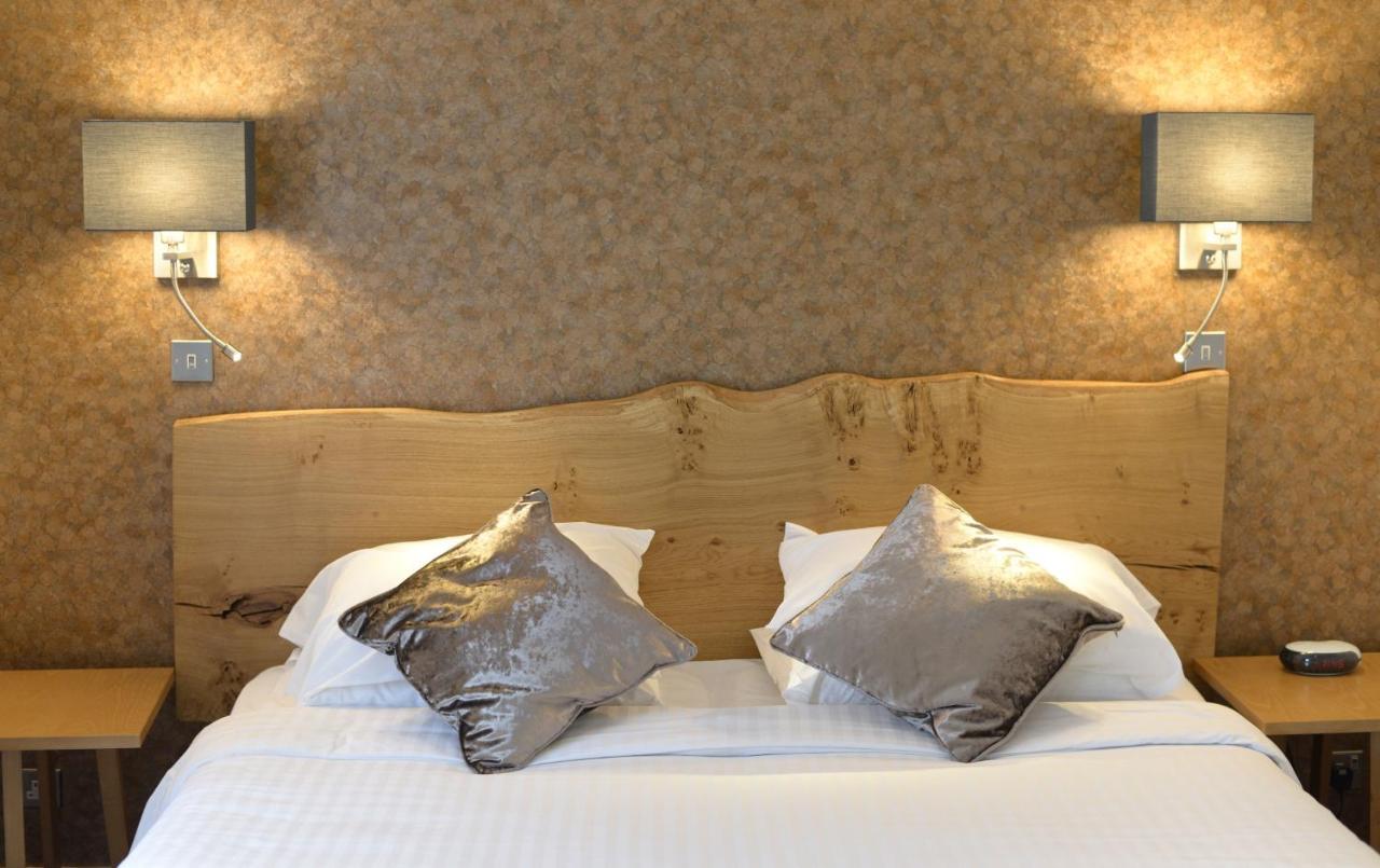 The Waterloo Hotel Betws-y-Coed Bagian luar foto